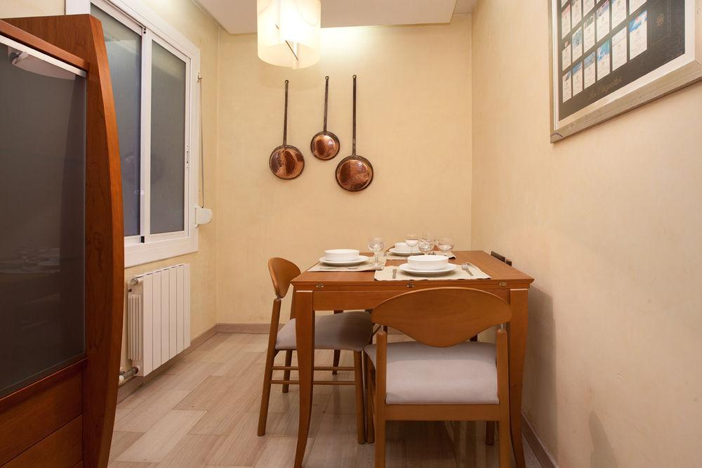 Ferienwohnung Flateli Lepanto Barcelona Exterior foto